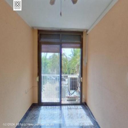 PISO EN VENTA EN CALLE SICILIA, SANTA COLOMA DE GRAMANET - BARCELONA