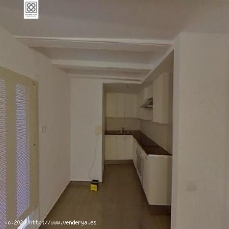 PISO EN VENTA EN C/ AGLA - BARCELONA