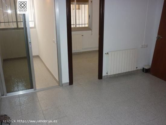  PISO EN VENTA EN CALLE ROSELLES, SANTA COLOMA DE GRAMANET - BARCELONA 