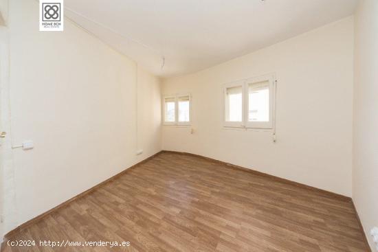 PISO EN VENTA EN Pº FABRA I PUIG - BARCELONA