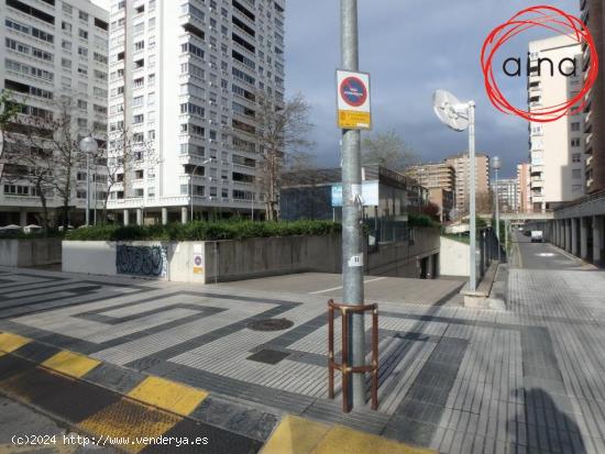 GARAJE EN CALLE ESQUIROZ - SANCHO EL FUERTE - NAVARRA