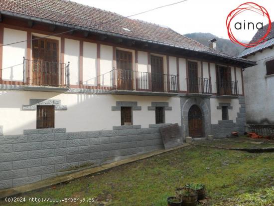 Venta Casa Cruchaga en Uztarroz-Uztarrotze - NAVARRA