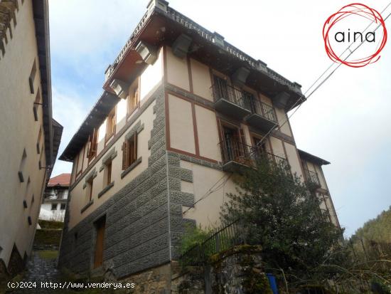 Venta Casa Cruchaga en Uztarroz-Uztarrotze - NAVARRA