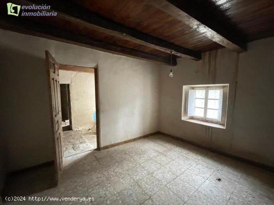 CASA DE PUEBLO PARA REHABILITAR EN OLMOS DE LA PICAZA - BURGOS