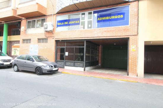 Plaza de aparcamiento en Avenida Habaneras, Torrevieja - ALICANTE