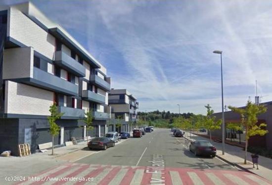  LOCAL COMERCIAL en VENTA - Can Vilar - BARCELONA 