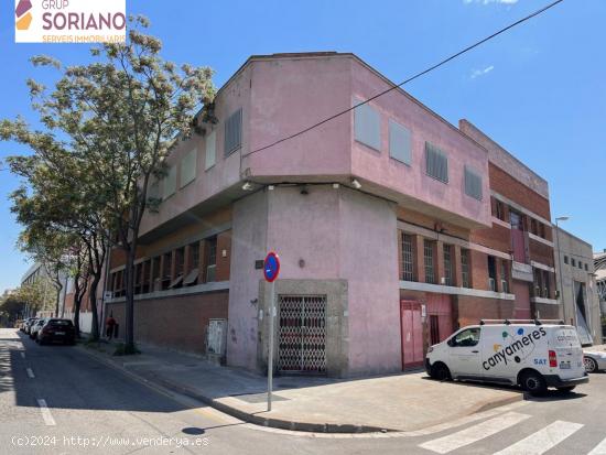 NAVE DE VENTA EN BADALONA Poligono Can Ribò - BARCELONA