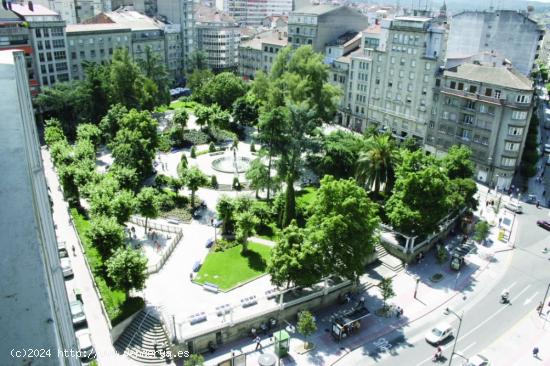 SE VENDE PLAZA DE GARAJE EN PLENO CENTRO. ZONA CONCEJO-JUAN XXIII. - ORENSE