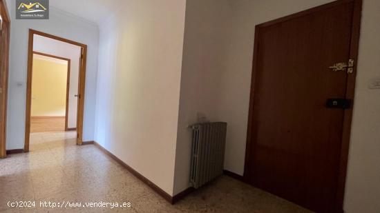 SE VENDE PISO EN RIBADAVIA!! REF: 7275 - ORENSE