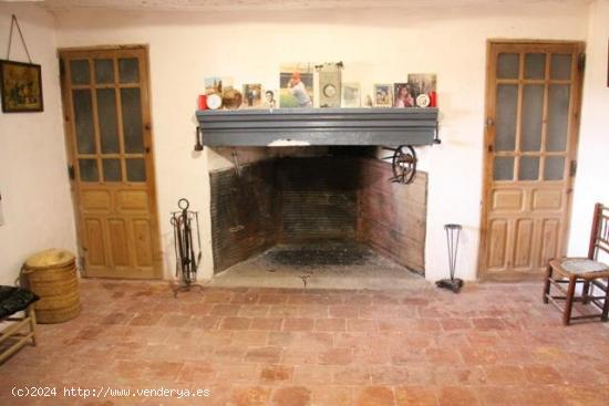 CASA RURAL EN VENTA - ALBACETE