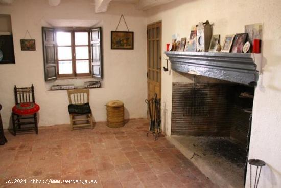 CASA RURAL EN VENTA - ALBACETE