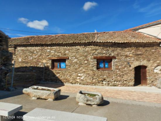  CASA EN VENTA  EN ORTIGOSA DEL PESTAÑO - SEGOVIA 