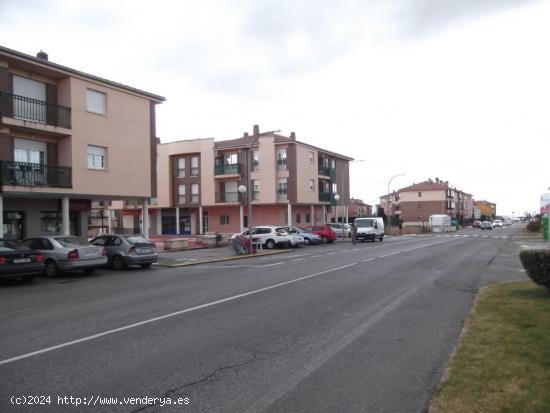 VENTA DE LOCAL EN LA LASTRILLA (SEGOVIA) - SEGOVIA