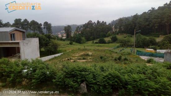  FINCA DE 1000M MUY SOLEADA CON VISTAS AL MAR - PONTEVEDRA 