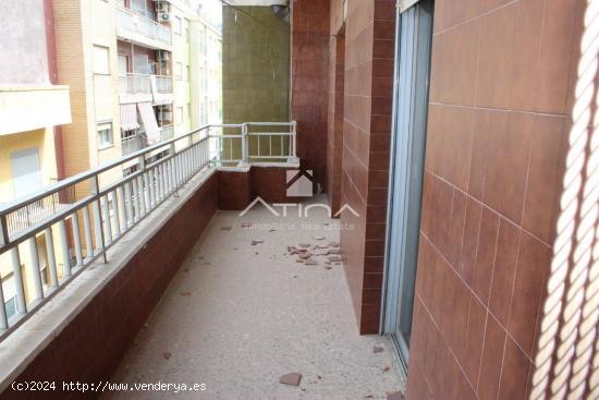 Piso situado en el municipio de Villalonga en la zona centro del pueblo - VALENCIA