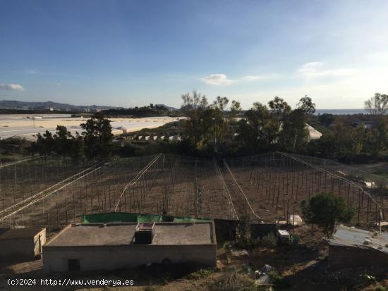 Parcela en Águilas urbanizable Muy cercana al mar - MURCIA