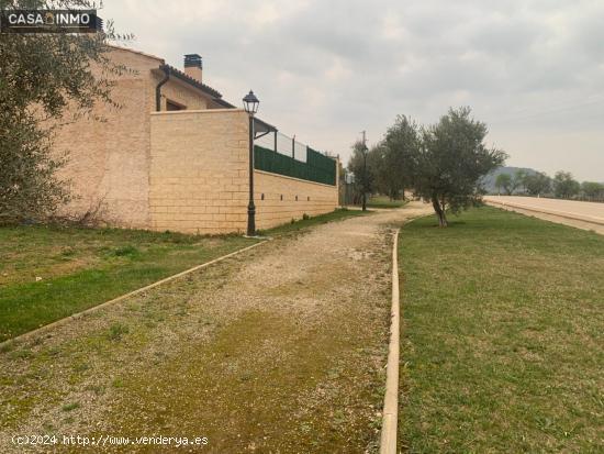 Se vende parcela en el pueblo de Salas Bajas. - HUESCA