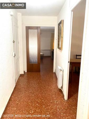 Se vende piso en el Centro de Barbastro. - HUESCA