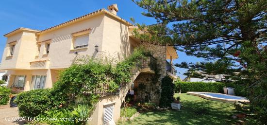  VCH93-  CHALET DOS VIVIENDAS CON PISCINA EL PALMAR - ALICANTE 