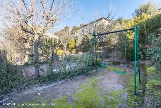 TERRENO PARA EDIFICAR - URBANIZACIÓN LAS MARINAS-IMPRESIONANTES VISTAS. - BARCELONA