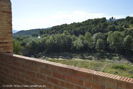 OCASION: SOLAR URBANO EN VENTA  CALLE MAYOR DE VIMBODI  78 M2 DE SOLAR, VISTA A  MONTAÑAS DE PRADES