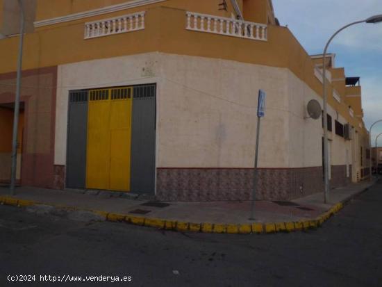  Local comercial  en venta - ALMERIA 