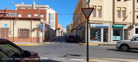 Local en venta en Balerma - ALMERIA