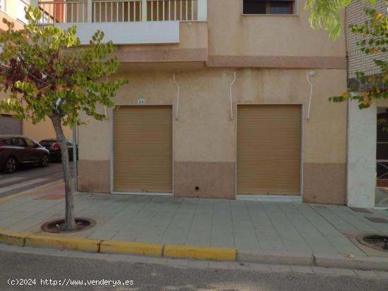 LOCAL COMERCIAL EN ALQUILER EN EL EJIDO - ALMERIA