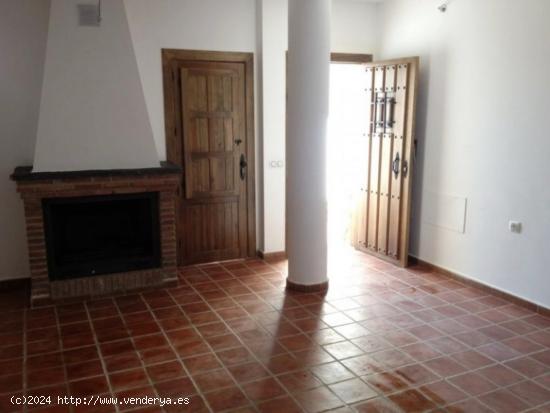  PISO EN VENTA EN OHANES - ALMERIA 