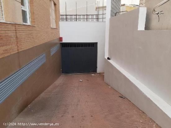  Plaza de garaje  en venta en Roquetas de Mar - ALMERIA 