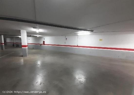 Plaza de garaje  en venta en Roquetas de Mar - ALMERIA