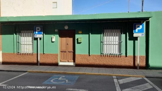 CASA CON TERRERO EN BALERMA. - ALMERIA