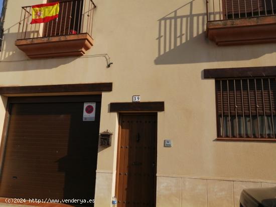 ¡¡¡FABULOSA CASA CON PISCINA EN LA BARRIADA DE ALCOLEA EN CÓRDOBA!!! - CORDOBA