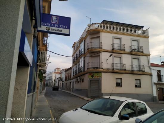  SE VENDE EDIFICIO EN QUINTANA DE LA SERENA, BADAJOZ - BADAJOZ 