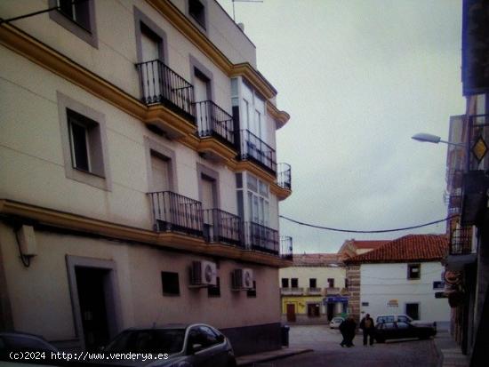 SE VENDE EDIFICIO EN QUINTANA DE LA SERENA, BADAJOZ - BADAJOZ