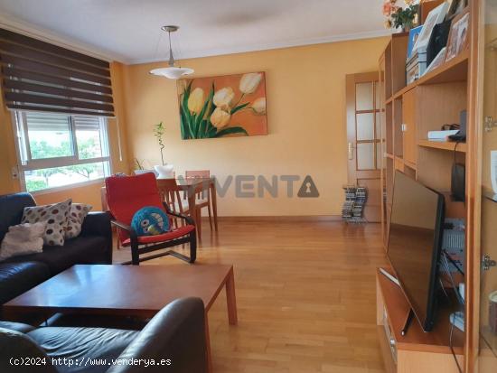 Piso  en  venta  en  Juan  Carlos  I - MURCIA