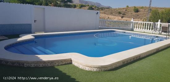  SE VENDE FANTASTICO CHALET EN LAS LOMAS,PRECIO:260.000€ - ALICANTE 