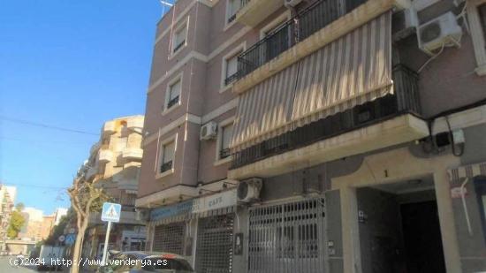 Local comercial en venta en CALLE DON ALARICO LOPEZ TERUEL, CREVILLENT - ALICANTE