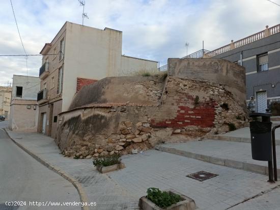 SOLAR EN VENTA EN CREVILLENTE - ALICANTE