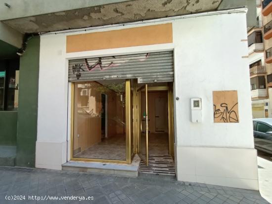 ALQUILER DE LOCAL COMERCIAL EN ZONA ALHAMAR - GRANADA