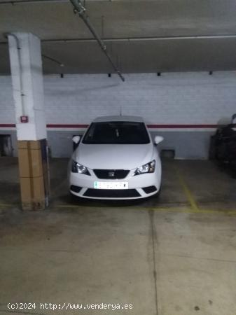  PARKING JUNTO A PLAZA MADRID - SABADELL - BARCELONA 