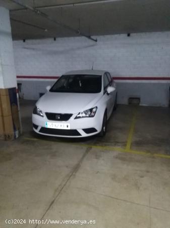 PARKING JUNTO A PLAZA MADRID - SABADELL - BARCELONA