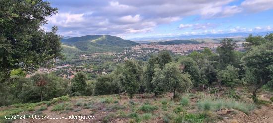 Terreno situado en Sant Feliu del Racó - BARCELONA