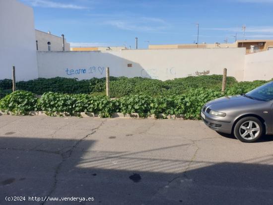  Solar Urbano en Campohermoso - ALMERIA 