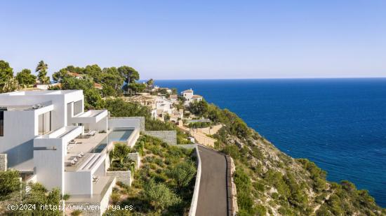 Lujosa villa ubicada en La Granadella en Javea - ALICANTE