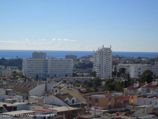  Edificio de 8 apartamentos con solarium y piscina - MALAGA 