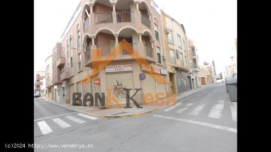  SE VENDE O SE ALQUILA LOCAL COMERCIAL EN EJIDO ZONA EJIDO NORTE - ALMERIA 