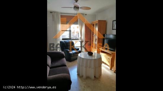 SE VENDE PISO EN EJIDO ZONA CENTRO - ALMERIA