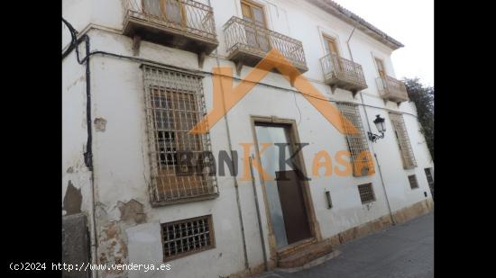  SE VENDE CASA ANTIGUA EN BERJA ZONA MERCADO DE ABASTOS - ALMERIA 