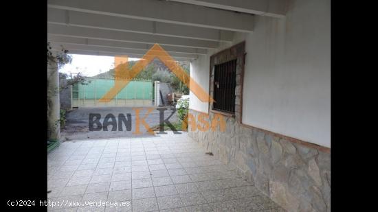 SE VENDE CASA CON TERRENO EN CHERÍN (UGÍJAR) PROVINCIA DE GRANADA - GRANADA